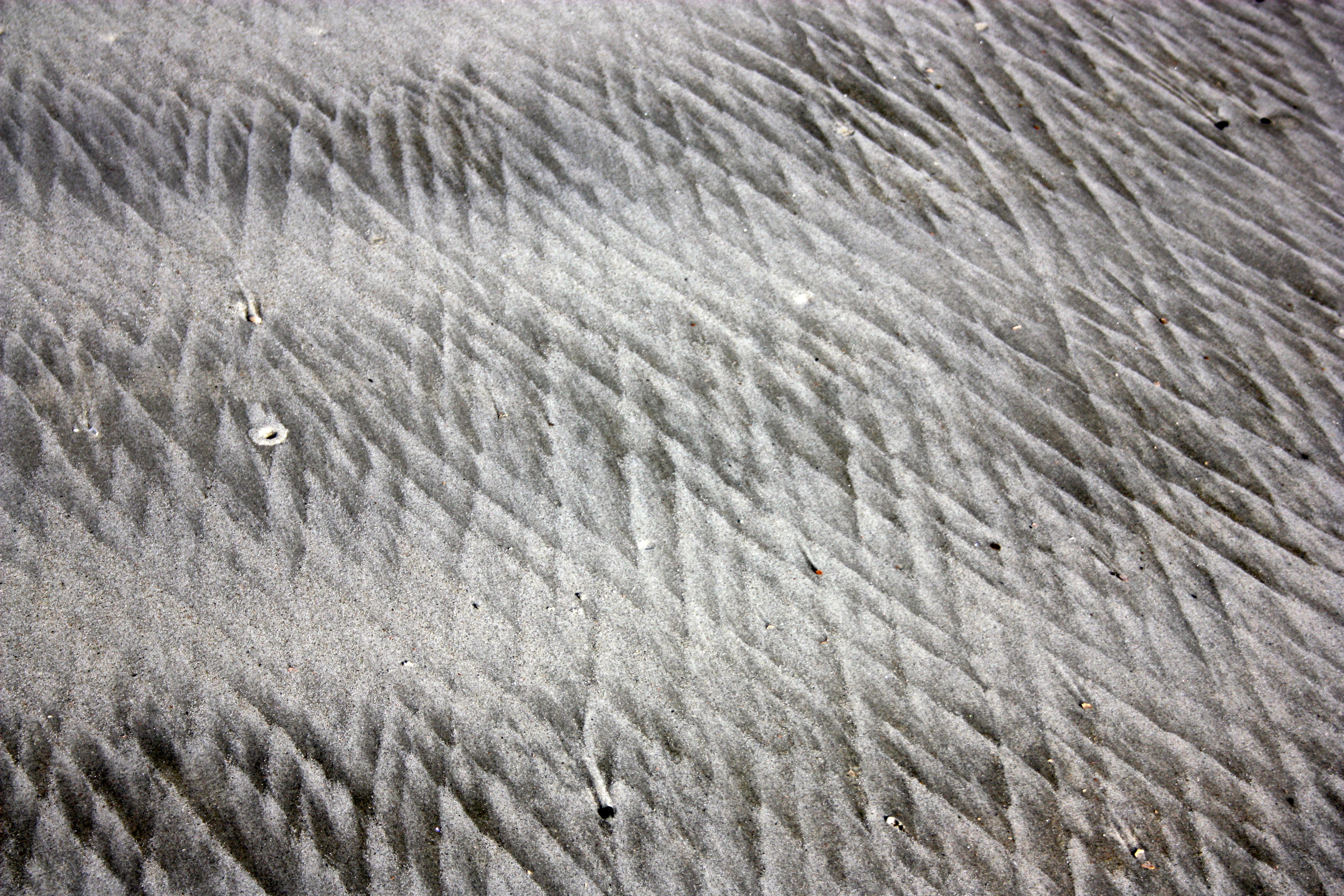Grayscale Sand Pattern